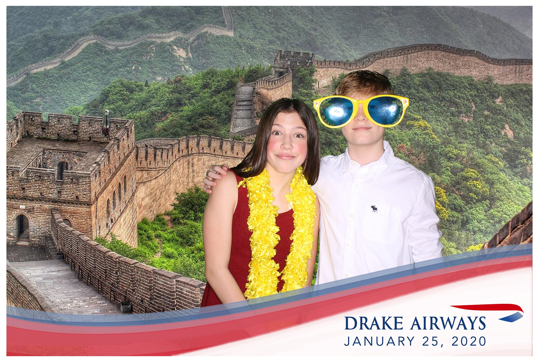 Drake Airways | View more photos from the event at gallery.photoboothcincy.com/u/PhotoBoothCincy/Drake-Airways